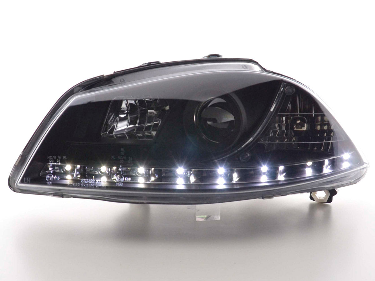 Scheinwerfer Set Daylight LED TFL-Optik Seat Leon Typ 1M 99-05 schwarz Scheinwerfer Set Daylight LED TFL-Optik Seat Leon Typ 1M 99-05 schwarz